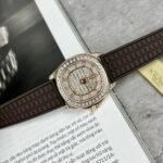 Patek Philippe Aquanaut 5062 Replica Watch Gold Wrapped Moissanite 35.6mm - Image 3