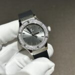 Hublot Replica Watch With Moissanite Diamonds Rubber Strap 33mm - Image 4