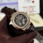 Patek Philippe Replica Watch Nautilus 5724 Gold-Wrapped With Moissanite Diamond ZF Factory 40mm - Image 2