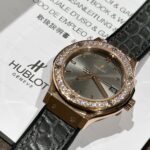 Hublot Women s Replica Watch With Moissanite Diamond 33mm - Image 3