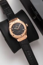 Hublot Classic Fusion King Gold Black Replica Watch JJF Factory 38mm - Image 2