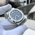 Patek Philippe Nautilus 5712 Gray Dial Replica 1:1 Watch GR Factory 40mm - Image 5