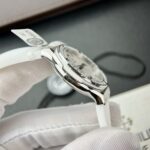 Hublot Replica Watch Women s White Rubber Strap With Moissanite Diamonds 33mm - Image 7