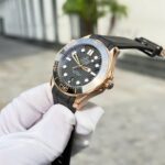 Omega High End Watch Replicas Seamaster Diver 300M Sedna? Black Rubber Strap VS Factory 42mm - Image 6