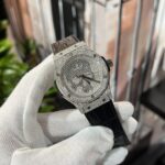 Hublot Classic Fusion With Moissanite Replica Watch Leather Strap 42mm - Image 3