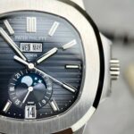 Patek Philippe Nautilus 5726 Replica 11 Watch Blue Purple Dial PPF V2 40.5mm - Image 4