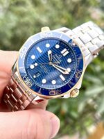 Omega Replica 1:1 Watch Seamaster Diver 300m Chronometer Blue Demi Gold 42mm - Image 4