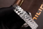 Patek Philippe Nautilus 5712 Replica 1:1 Watch Gray Dial PPF V2 40mm - Image 8