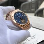 Vacheron Constantin Replica 11 Watch Overseas Tourbillon 6000V Rose Gold Plated Blue Dial 42.5mm - Image 2