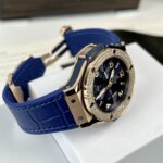 Hublot Replica 1:1 Watch Big Bang Chronograph Blue With Moissanite Bezel 44mm - Image 3