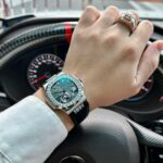 Patek Philippe Nautilus 5724G Replica Watch Gray Dial GRF 40mm - Image 6