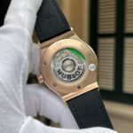 Hublot Replica Watch Classic Fusion King Gold Black Dial With Diamond Bezel 42mm - Image 5