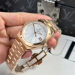 Vacheron Constantin Overseas 4500V Rose Gold Copies Watch White Dial 41mm - Image 3