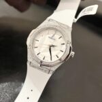 Hublot Replica 1:1 Watch Orlinski White Full Moissanite Diamond 40mm - Image 3