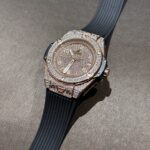 Hublot Replica 1:1 Watch One Click Gold Wrapped With Full Moissanite 39mm - Image 3