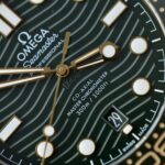 Omega Seamaster Diver 300M Replica Watches Green Dial Rubber Strap VS Factory 42mm - Image 5