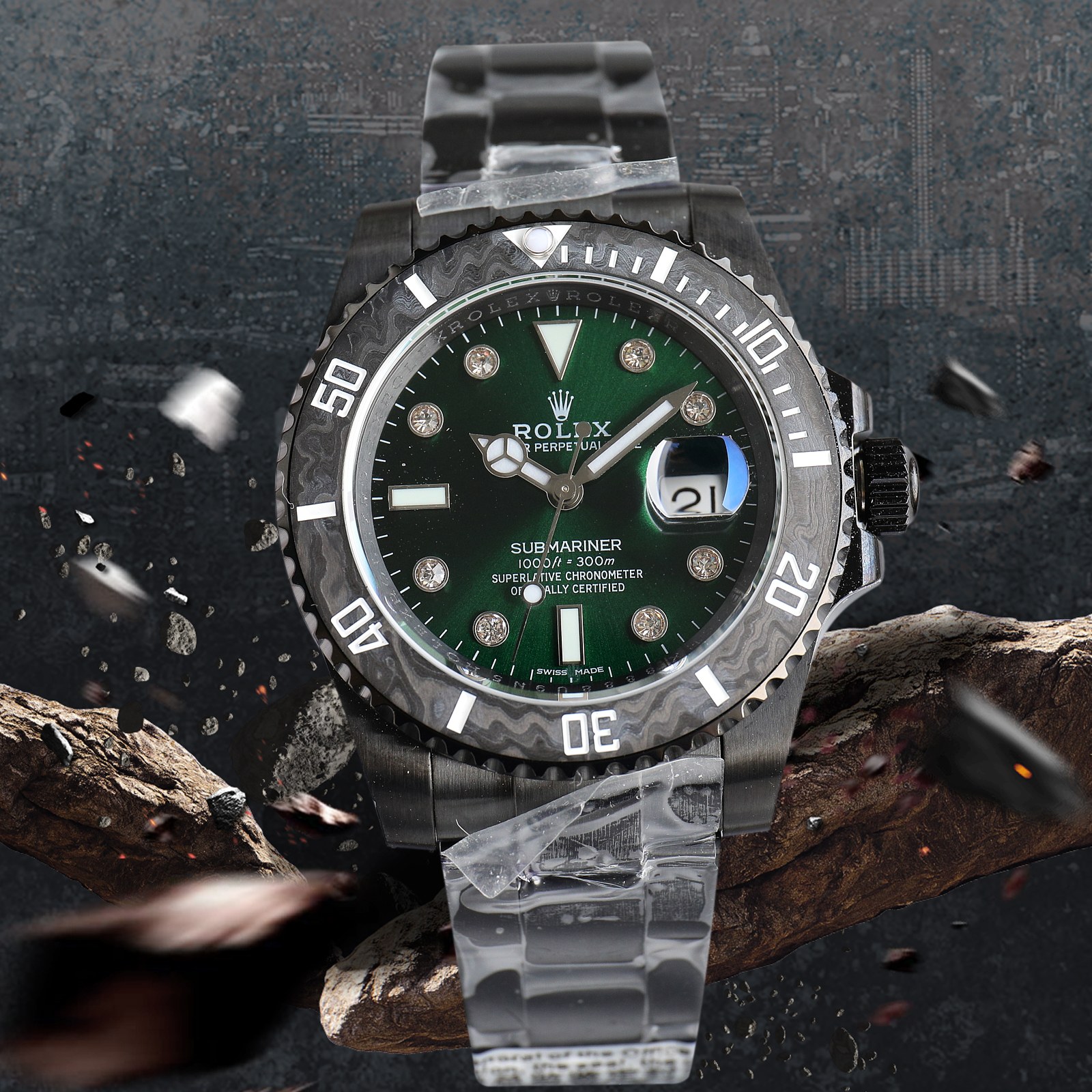 21A249DB-951D-03E8-B928-1A48DF57FAB2.jpg ROLEX Rolex Customized Submariner-Diamond Dial-Carbon Fiber Bezel-Black Green(1:1 replica) - Image 1