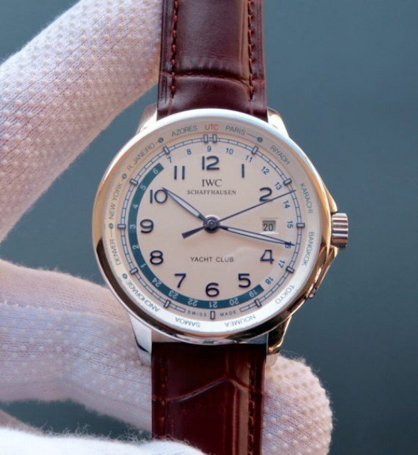 21D7A029-B9B6-29C2-8A81-6384C2EF5FDD.jpg Replica IWC Portuguese Automatic Yacht Club White Dial Blue Hand - Image 1