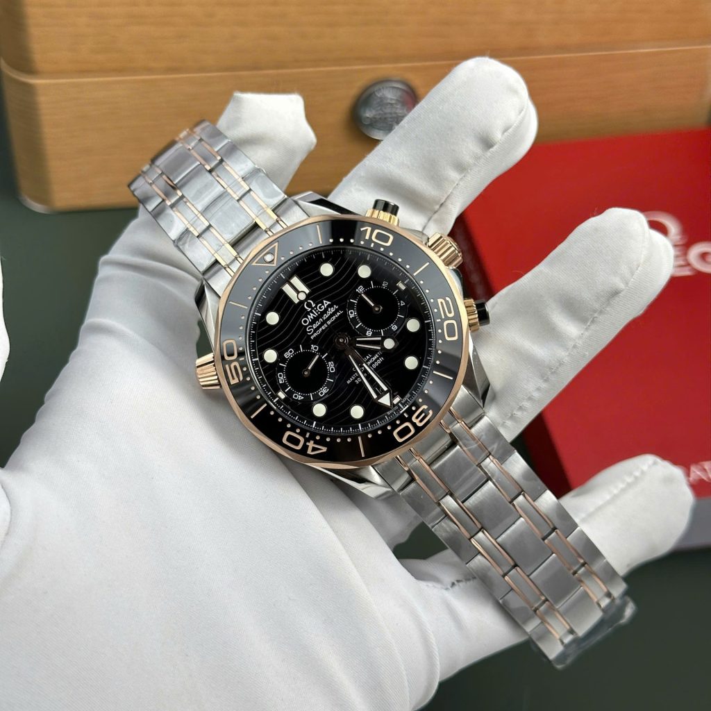 2360FF96-CB6E-9E6D-6685-BD80F36D28F2.jpg Omega Dial Black Copies Watches Seamaster Diver 300M Chronograph Demi Rose Gold N1 Factory 44mm - Image 1