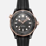 Seamaster Diver 300M Co-Axial Master Chronometer 43.5mm Black Ceramic And Sedna Gold on Rubber Strap(1:1 replica)