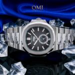 Patek Philippe Nautilus 5726 40MM Black Dial With Stainless Steel Bracelet(1:1 replica) - Image 3
