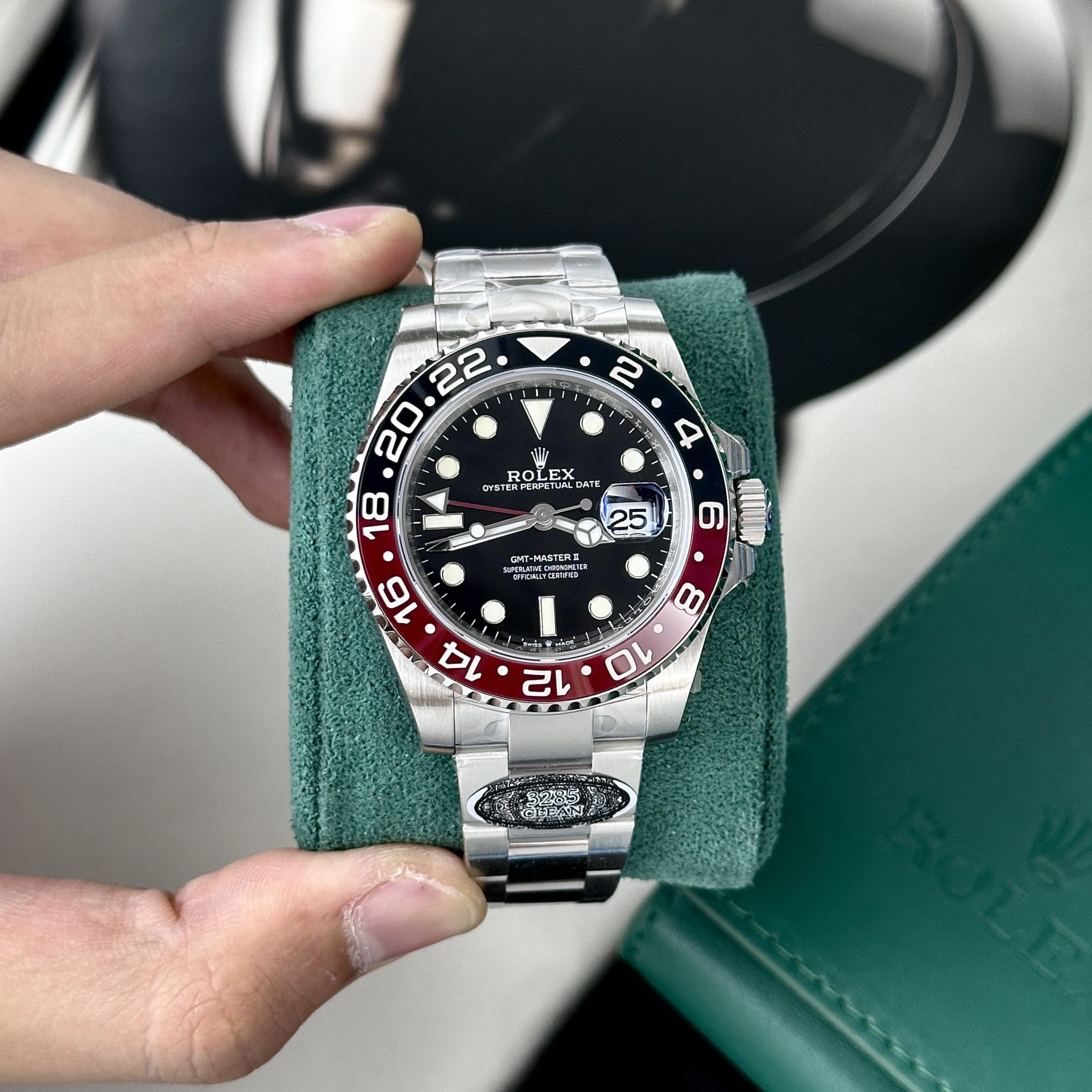 2930E993-B173-34BE-6601-1EC22D86D33E.jpg Rolex Best Replica Watch GMT-Master II Coke Black Dial Clean Factory 40mm - Image 1