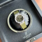 Hublot Replica 1:1 Watch Classic Fusion Women s Green With Diamond 33mm