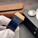 Hublot Replica 1:1 Watch Classic Fusion King Gold With Moissanite Diamonds Blue 42mm - Image 7