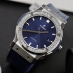 Hublot Replica 1:1 Watch Face Blue Diamond Moissanite APS Factory 42mm - Image 4