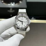Hublot Classic Fusion Replica Women s Watch White Moissanite Diamond HBF 33mm - Image 3