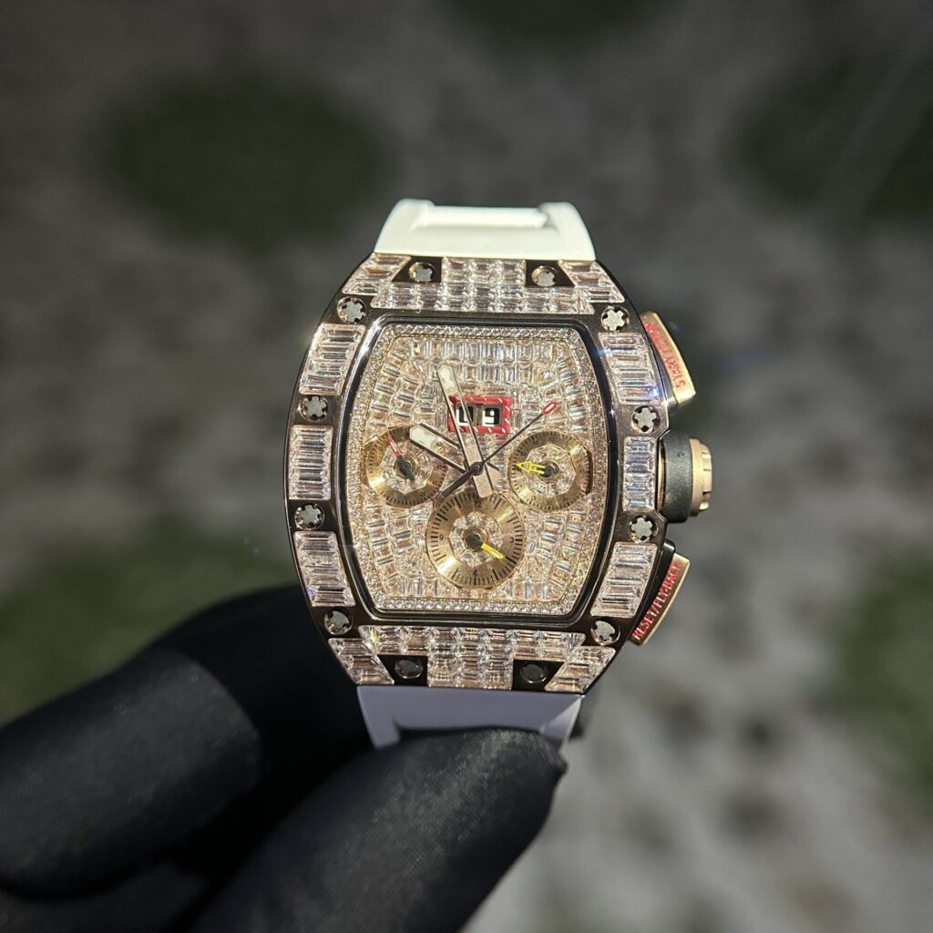 2F73BAEF-43D1-C387-B085-AEF5B9A14214.jpg Richard Mille Replica 1:1 Watch RM011 With Full Diamond Rubber Strap 44mm - Image 1