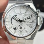 Vacheron Constantin Copies Watches Overseas Dual Time 47450 White 9F Factory 42mm - Image 3