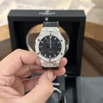 Hublot Classic Fusion Rep 1:1 Watch With Diamond Bezel Black HB Factory 38mm - Image 2