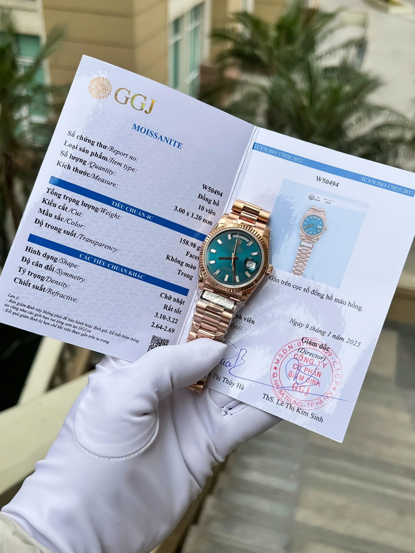 3148A54A-7F43-3E14-7AE0-0AE7A10ACB07.jpg Rolex Day-Date 128235 Replica Watch Dial Diamonds Moissanite Weight 158gram QF 36mm - Image 1