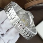 Patek Philippe Nautilus 5723 Gray Dial Imitation Watches Diamonds Moissanite Baguette Custom 40mm - Image 9