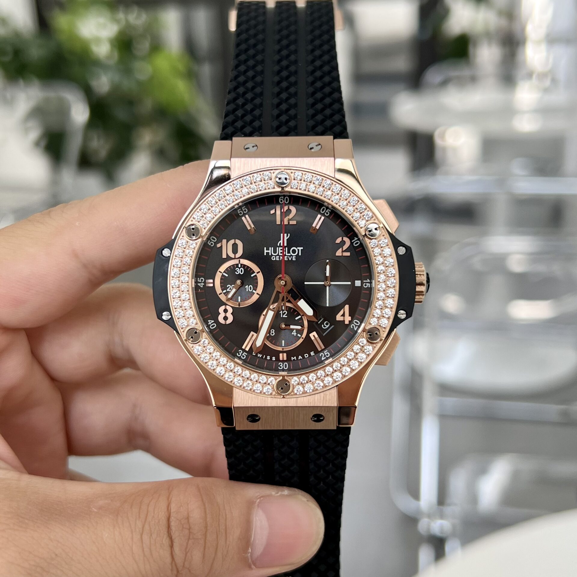 3343FFE6-BEB6-699C-9D3C-C20E01FCF7BB.jpg Hublot Big Bang Replica 1:1 Watch King Gold HB Factory 44mm - Image 1