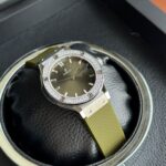 Hublot Replica 1:1 Watch Classic Fusion Women s Green With Diamond 33mm - Image 2