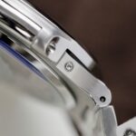 Patek Philippe Nautilus 5724G Refined Dial Replica Watch Custom Diamonds Moissanite Baguette 40mm - Image 9
