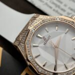 Hublot Replica 1:1 Watch Classic Fusion Orlinski King Gold Full Diamonds White 40mm - Image 3