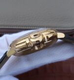 Replica Cartier Ballon Bleu De Cartier Chrono 44mm YG Black Dial Leather Strap A8101 - Image 3