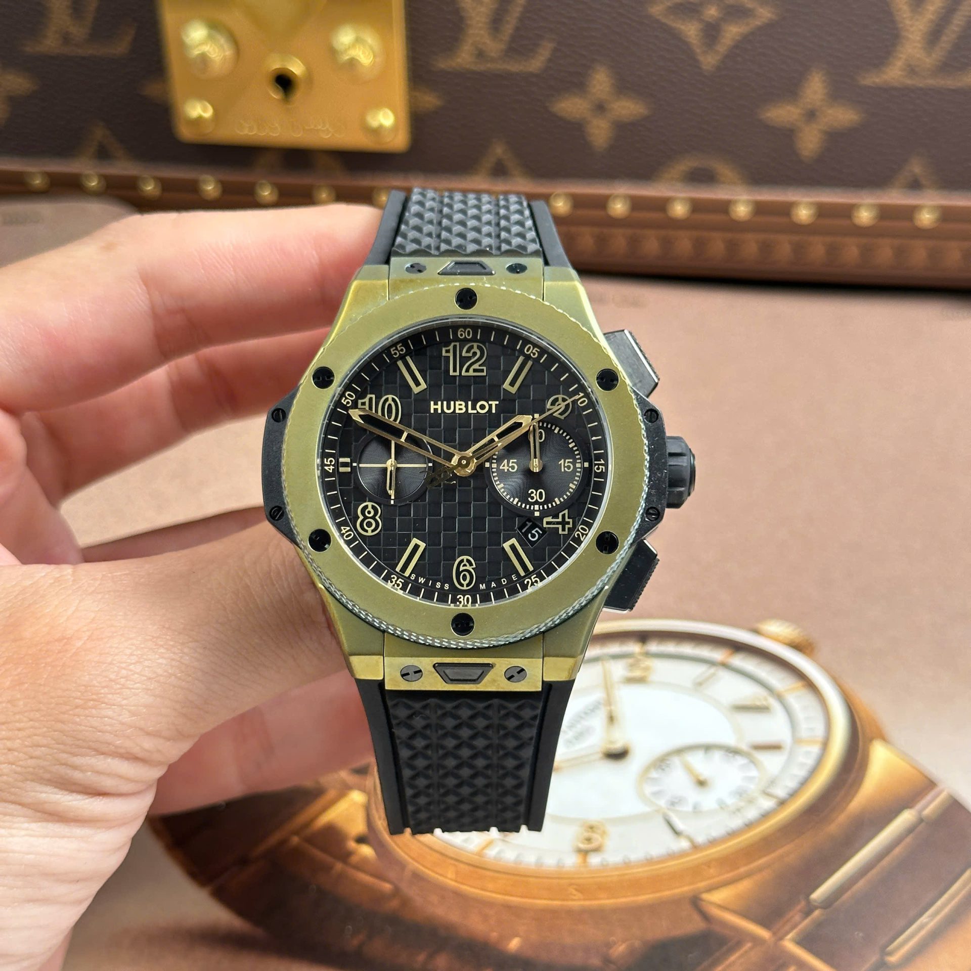 3E7C4B5F-6A04-9FB8-B99C-A03201A71106.jpg Hublot Big Bang 20th Anniversary Imitation Watches Automatic Movement BBA Factory 43mm - Image 1