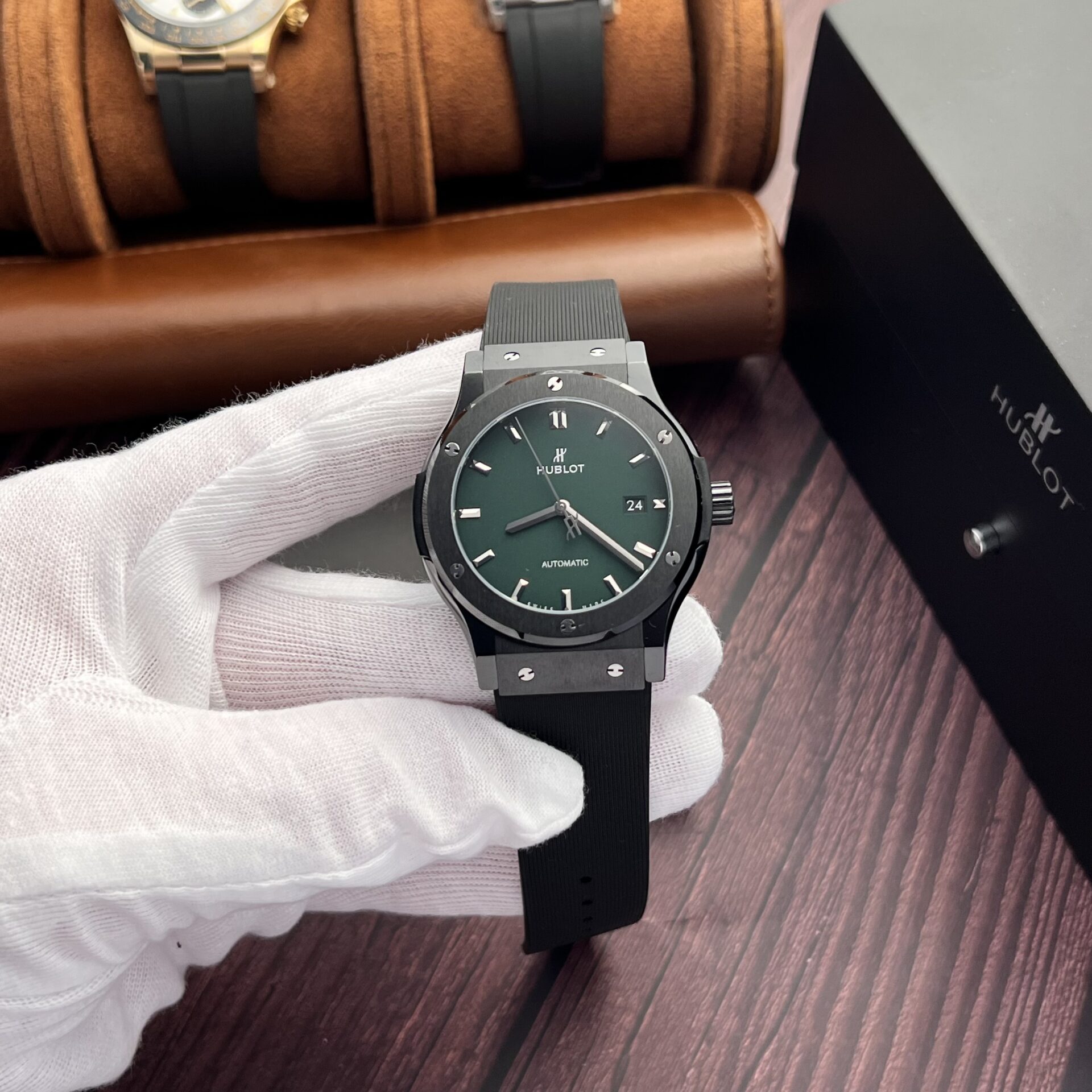 3ECA5DFB-9B83-CA28-A622-131BB2049C9F.jpg Hublot Classic Fusion Ceramic Replica Watch Green Dial JJZ 42mm - Image 1