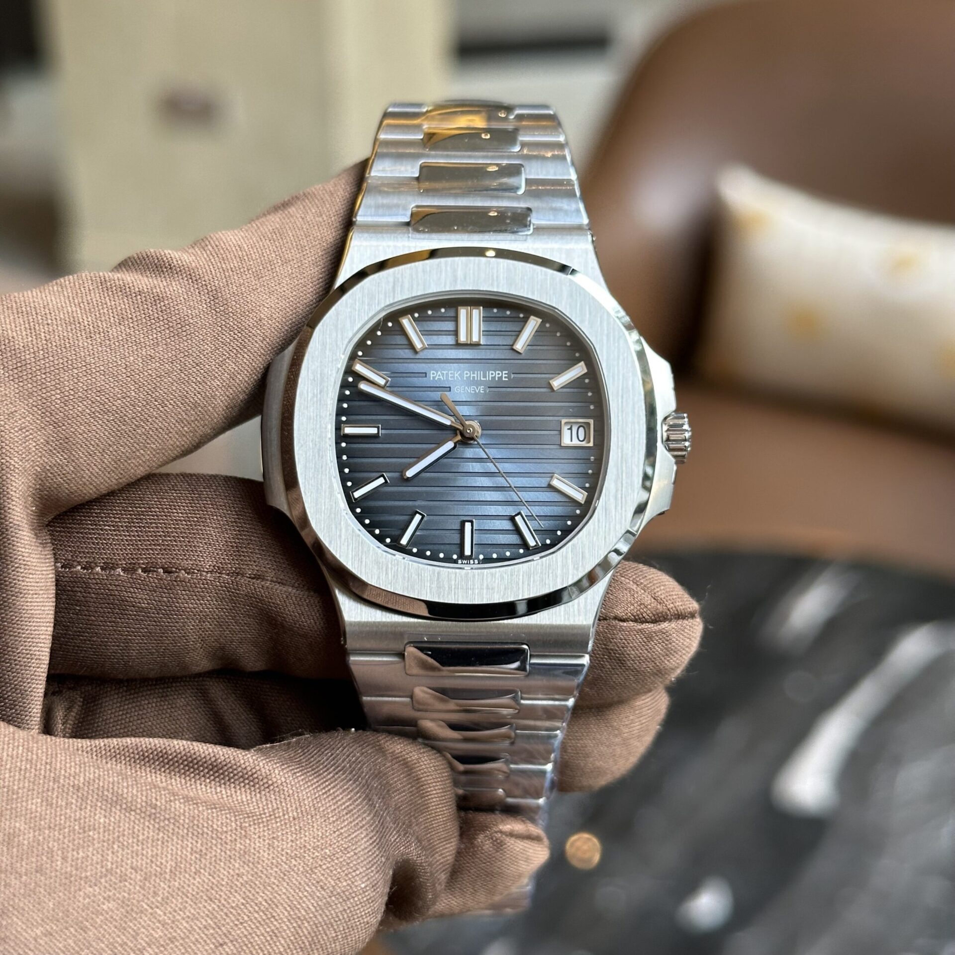 48643C5D-A09E-7302-0AD4-EBF386BE12DB.jpg Patek Philippe Nautilus 5811 Replica 1:1 Watch Grey Dial 3K Factory 41mm - Image 1
