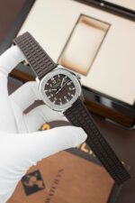 Patek Philippe Aquanaut 5067 Replica Watches Quartz Movement PPF Factory 35.6mm - Image 2