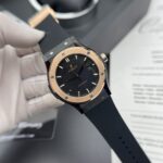 Hublot Fake Watch Classic Fusion Ceramic Rubber Strap HB Factory 42mm - Image 2