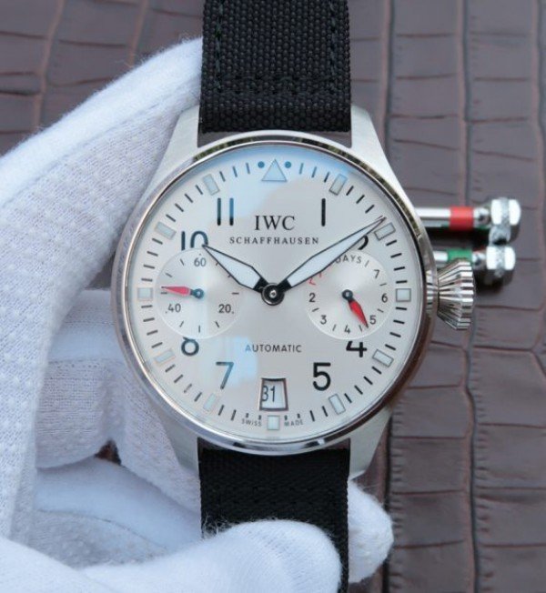 4AADF7CB-D519-FB2E-93B6-39BAFB0FCE7C.jpg Replica IWC ZF Big Pilot IW500432 DFB Limited Edition Nylon Strap - Image 1