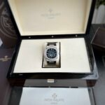 Patek Philippe Replica 11 Watch Nautilus 5712 Leather Strap Blue Black Dial GR Factory 40mm - Image 2