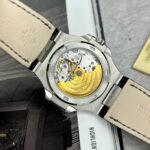 Patek Philippe Nautilus 5711 Replica Watch Leather Strap Green Dial 40mm - Image 6