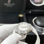 Hublot Classic Fusion Women s Best Replica Watch White Moissanite Diamond 33mm - Image 5
