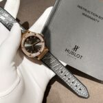 Hublot Women s Replica Watch With Moissanite Diamond 33mm - Image 2
